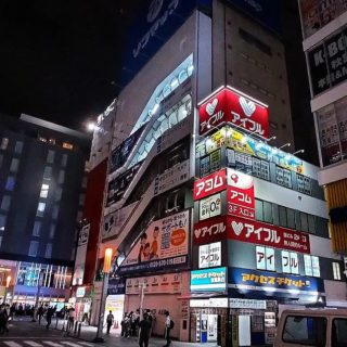After some years of crisis due to the #covid pandemic, #Akihabara is starting to boom again. Buildings like the old #tsukumo building is back as a #sofmap, and many other places have been refurbished and improved. Akihabara is back!
