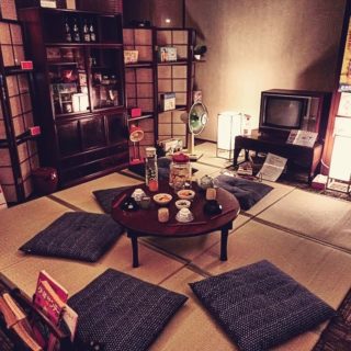 An onsen in  #kawasaki had this wonderful #showa era living room, and of course, it included a #famicom ... How much things have changed in a few decades...